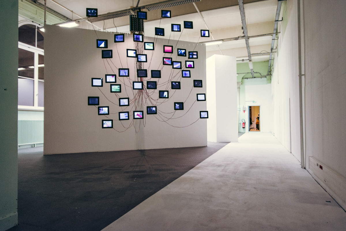 Florian Mehnert Menschentracks, 2014 Strasbourg Biennale, Touch Me - Being a Citizen in the Digital Age, Installation View, 22.12.2018 - 03.03.2019 Photo: © Ben Hincker
